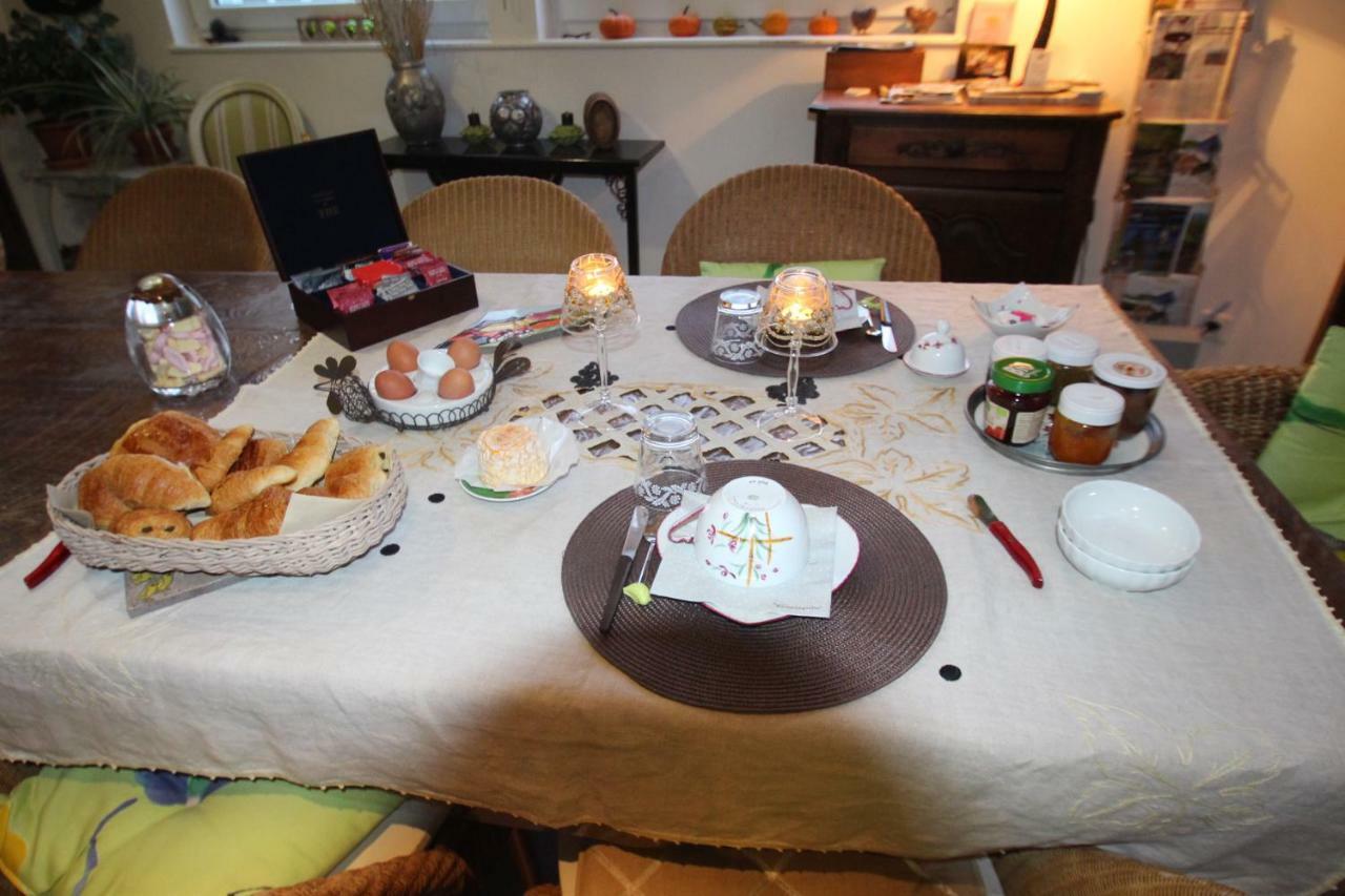 Bed and Breakfast Roulotte La Dominique Romery  Екстер'єр фото